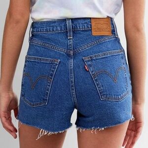 LEVI'S Ribcage Denim High Rise Cut Off Jean Shorts Charleston Hero Wash Sz 26